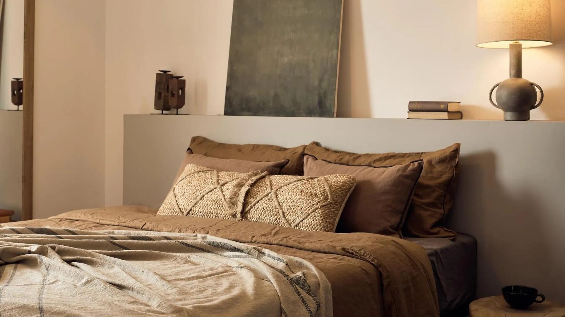 Takla - Two Bedroom Apartment In Diputacion St Barcelona Spain
